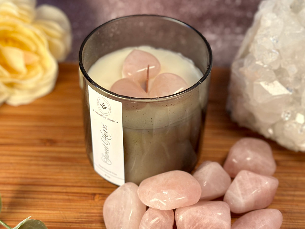 Sweet Heart – Organic Soy Crystal Candle with Rose Quartz | Cassia, Clove & Vanilla